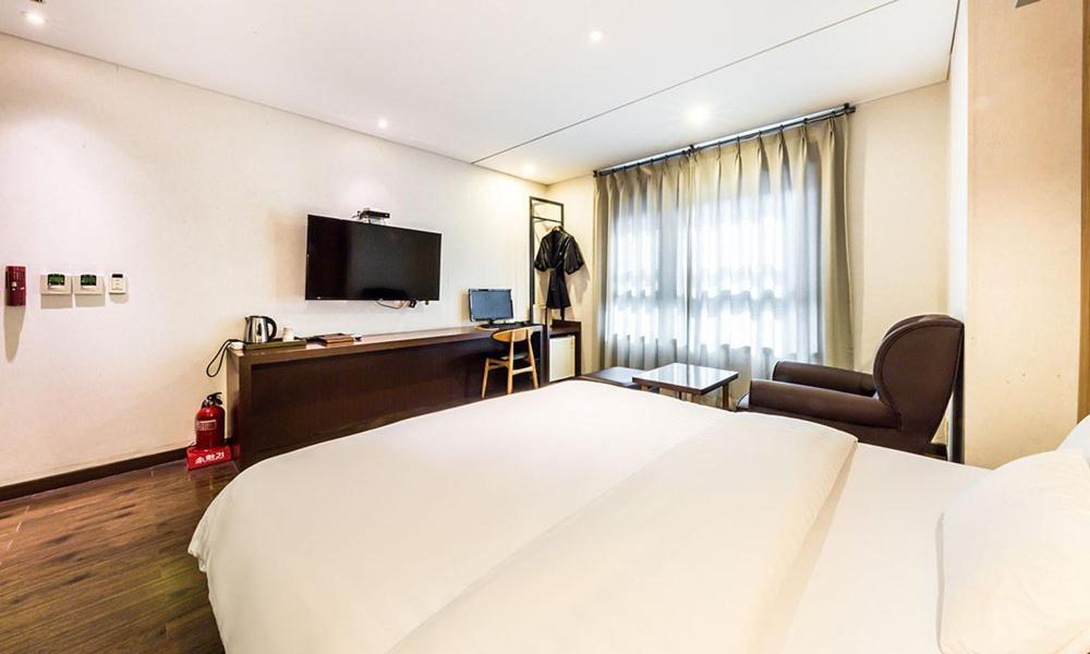 Yeongdeungpo Lifestyle F Hotel Сеул Екстериор снимка