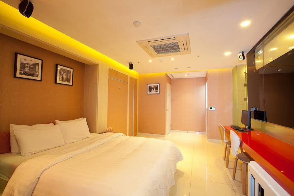 Yeongdeungpo Lifestyle F Hotel Сеул Екстериор снимка