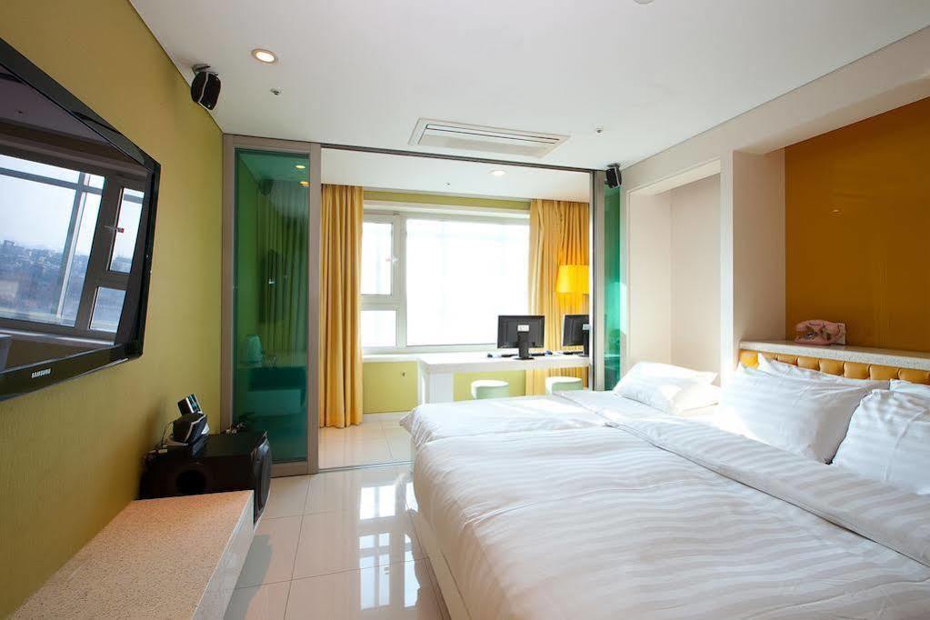 Yeongdeungpo Lifestyle F Hotel Сеул Екстериор снимка