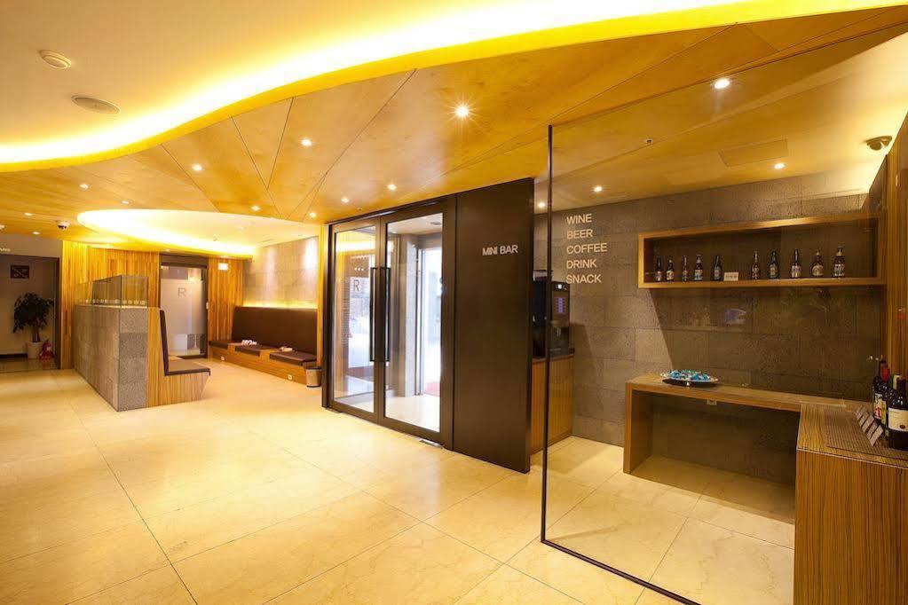 Yeongdeungpo Lifestyle F Hotel Сеул Екстериор снимка