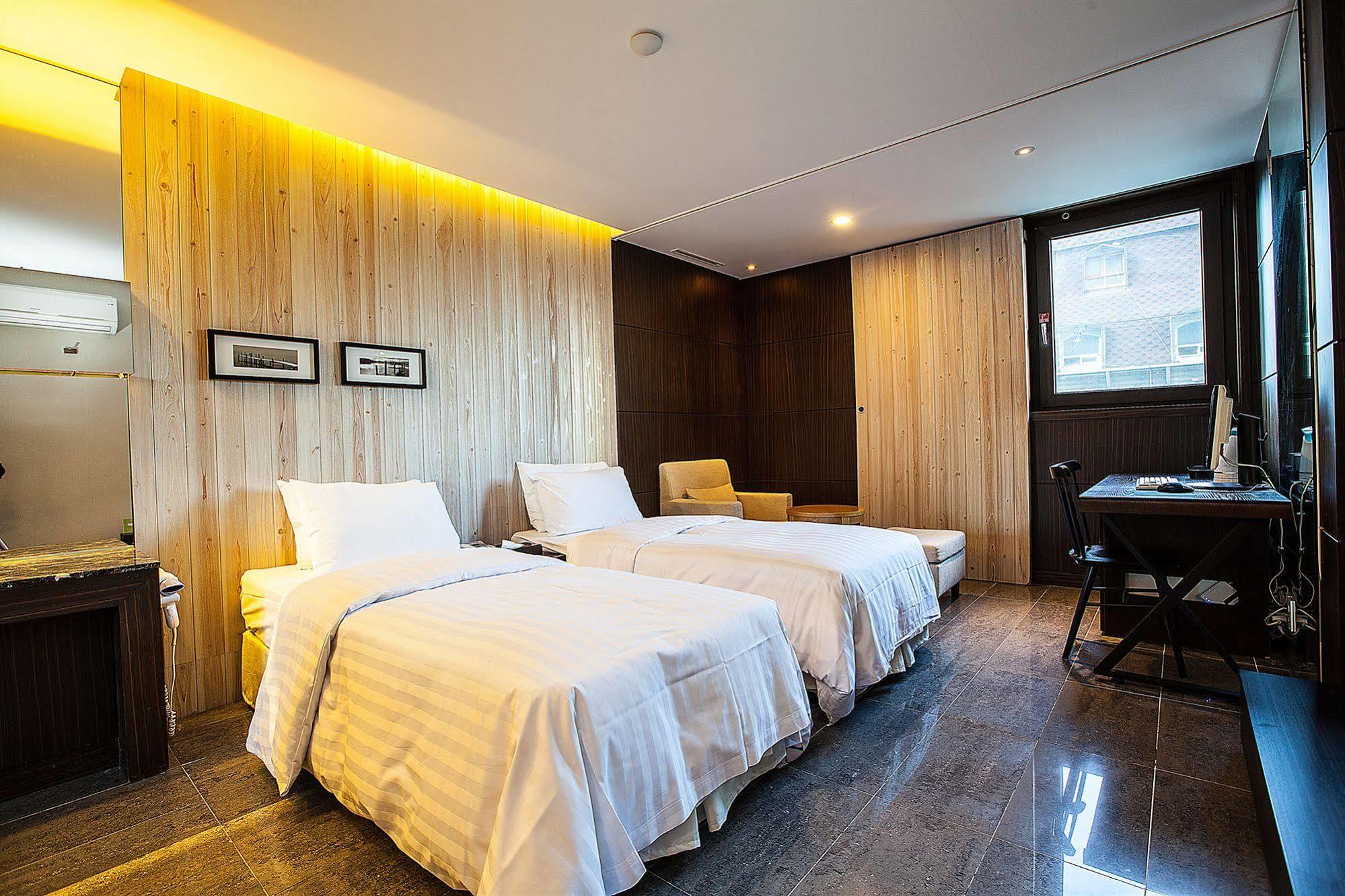 Yeongdeungpo Lifestyle F Hotel Сеул Екстериор снимка