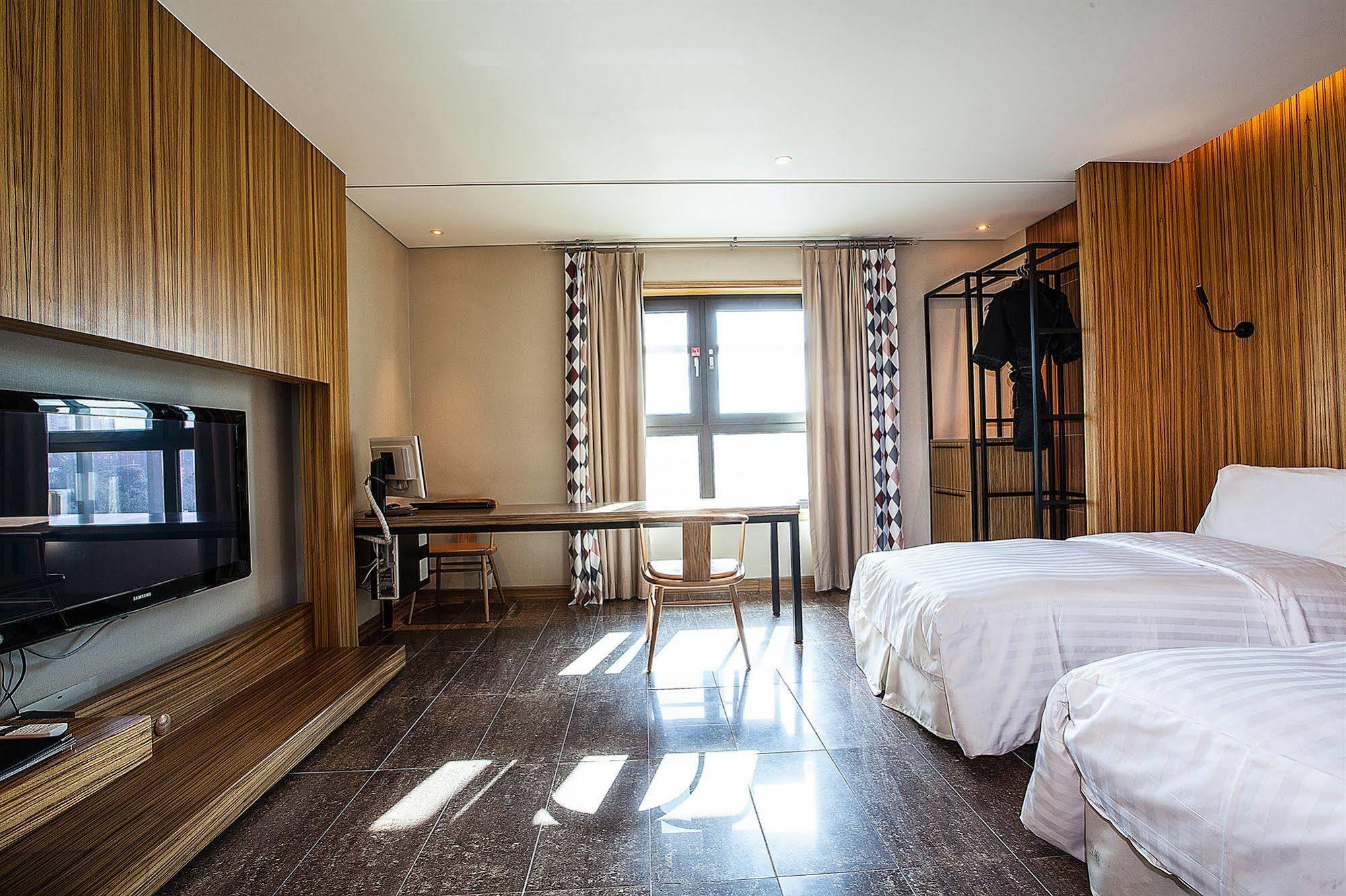 Yeongdeungpo Lifestyle F Hotel Сеул Екстериор снимка