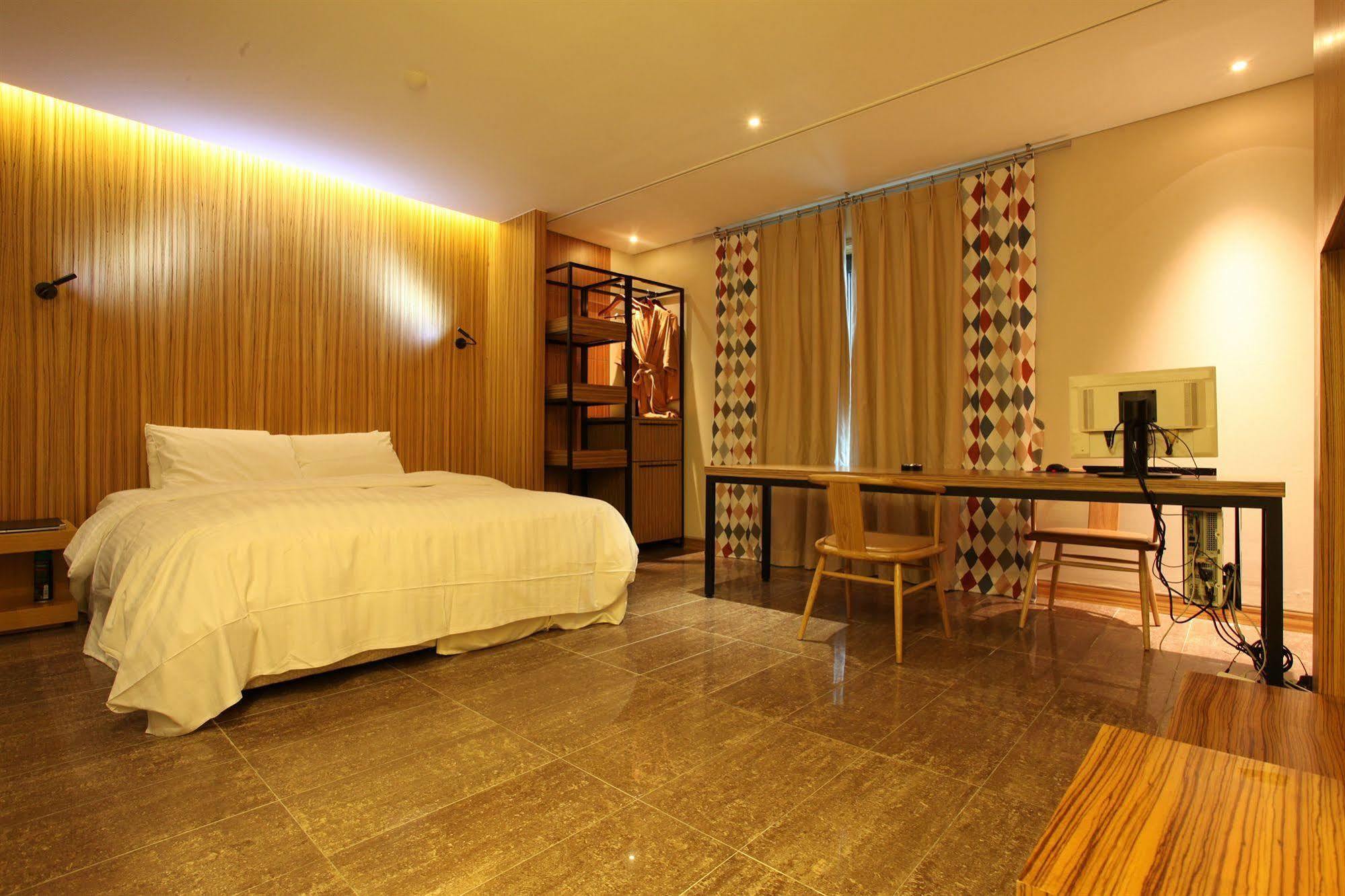 Yeongdeungpo Lifestyle F Hotel Сеул Екстериор снимка