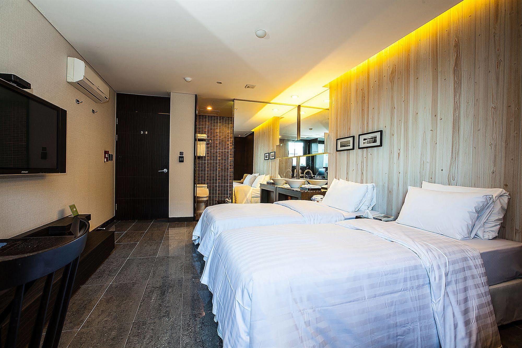 Yeongdeungpo Lifestyle F Hotel Сеул Екстериор снимка